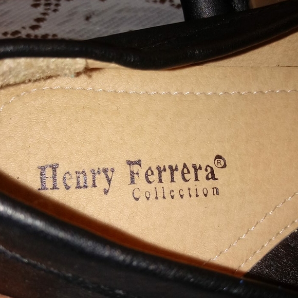 Mens moccasins - Picture 5 of 5